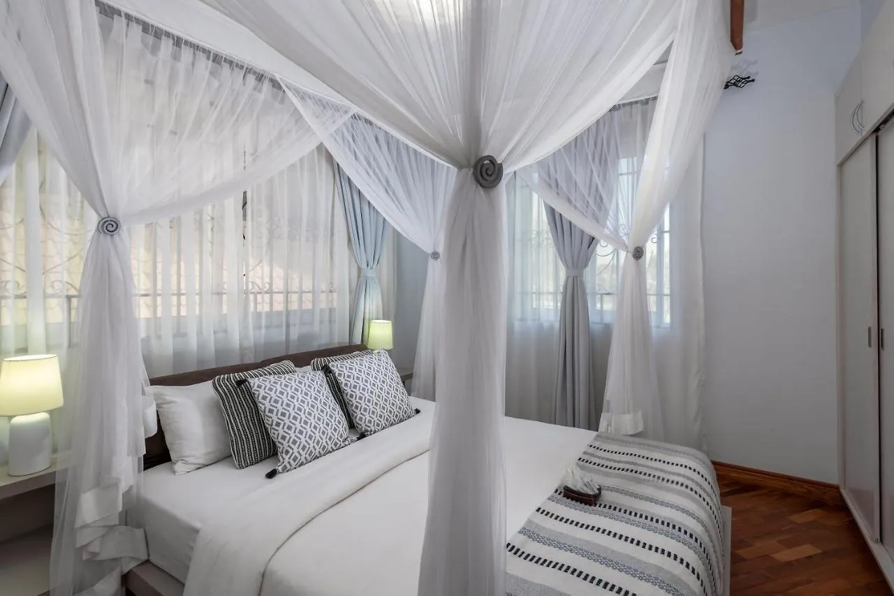 Ewange - A Casa Mia Bed and Breakfast Kampala